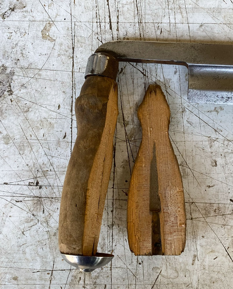 Draw knife I restored recently, turned spalted maple handles! : r/handtools